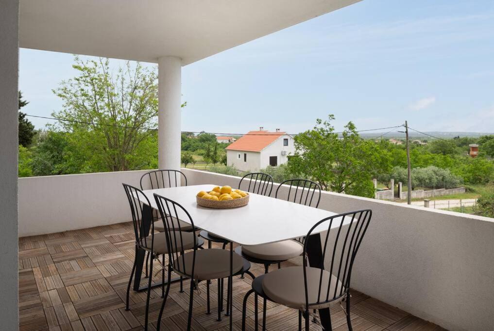 Spacious And Fully Equipped Apartment Near Zadar Smokovic Екстер'єр фото